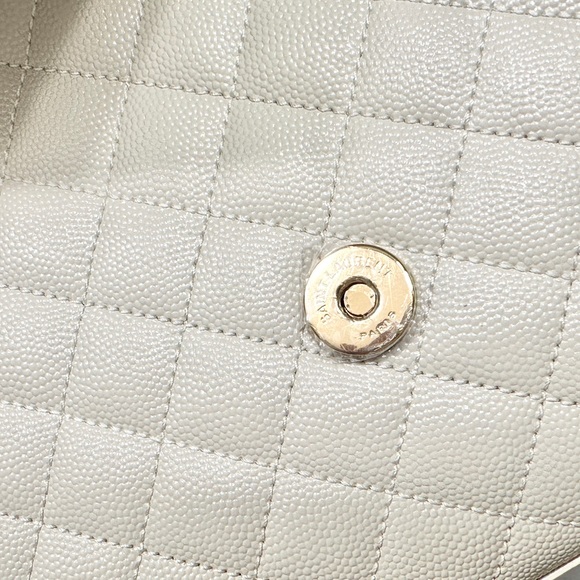 YSL Classic Monogram Envelope Bag Mixed Matelassé Grain de Poudre Leather Medium - Picture 6 of 14